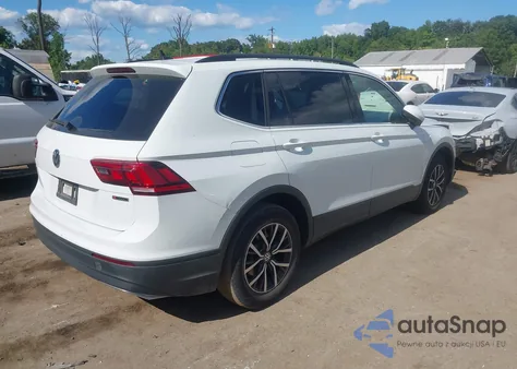 2019 Volkswagen Tiguan 2.0T Se/2.0T Sel/2.0T Sel R-Line/2.0T Sel R-Line Black from USA, damaged, VIN 3VV2B7AX7KM051326